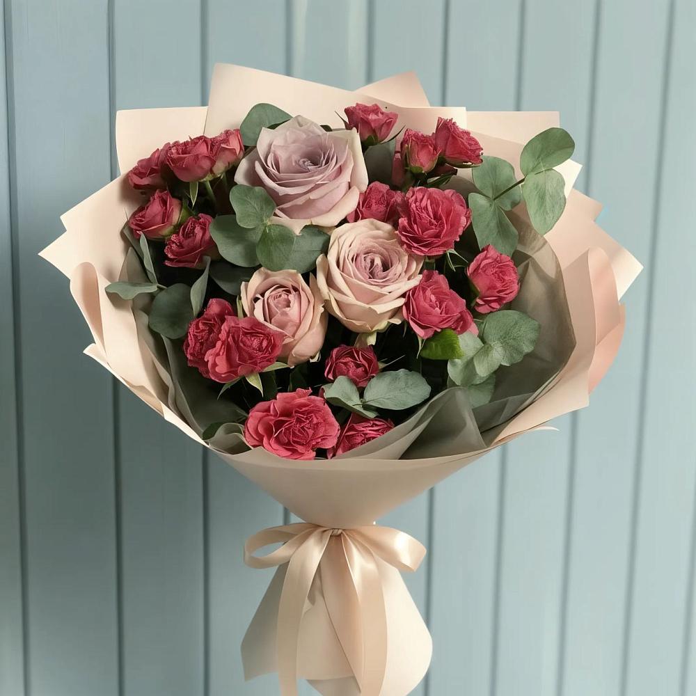 Букет цветов из: Гвоздики и Розы в Фельдмаршальском