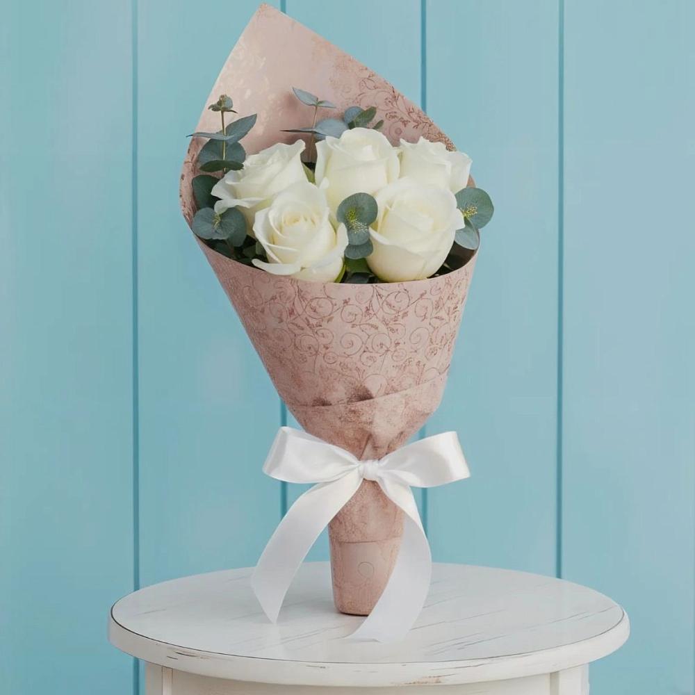 Букет цветов из: Розы в Фельдмаршальском