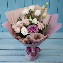 Букет цветов из:  Розы и Лизиантусы #REPLACE_PRED# Фельдмаршальском