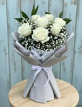 Букет цветов из:  Розы в Фельдмаршальском