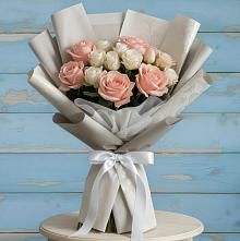 Букет цветов из:  Розы #REPLACE_PRED# Фельдмаршальском