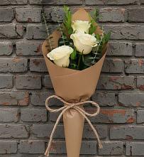 Букет цветов из:  Розы в Фельдмаршальском