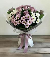 Букет цветов из:  Хризантемы и Розы в Фельдмаршальском