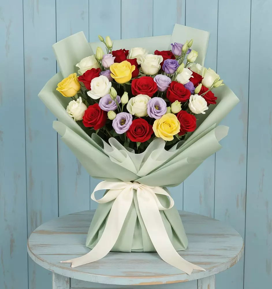 Букет цветов из: Розы в Фельдмаршальском